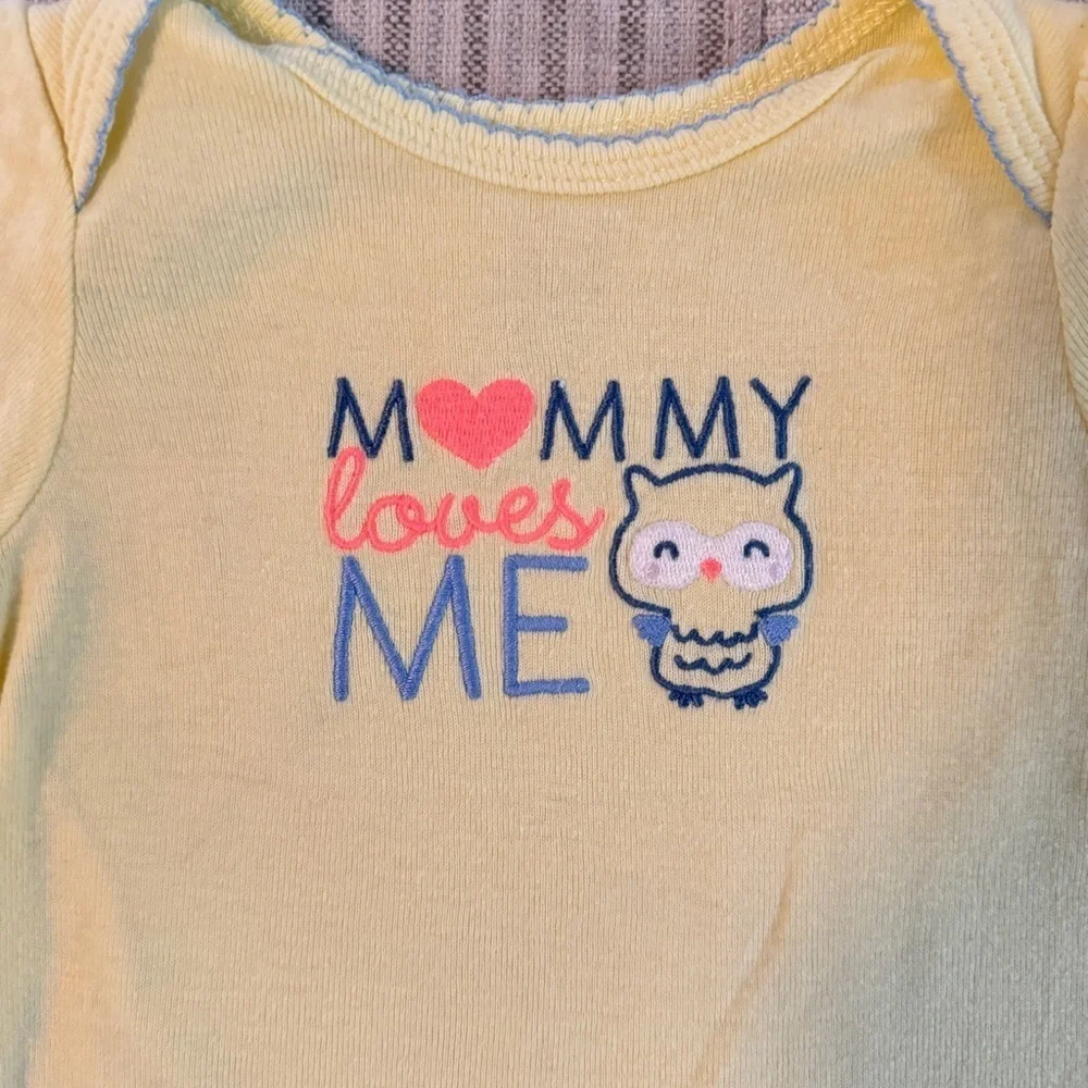 Mommy Loves Me Yellow Short Sleeve Top